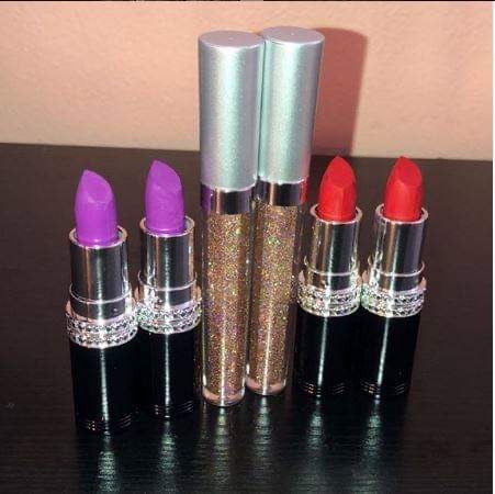 Lip Gloss & Makeup Vendors